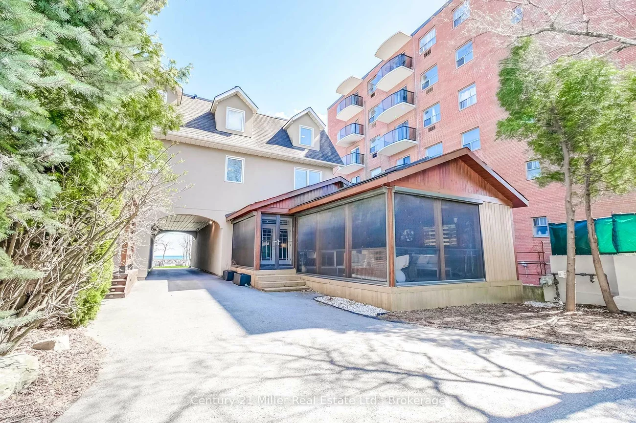 2377, Ontario, 1001 - BR Bronte, Oakville
