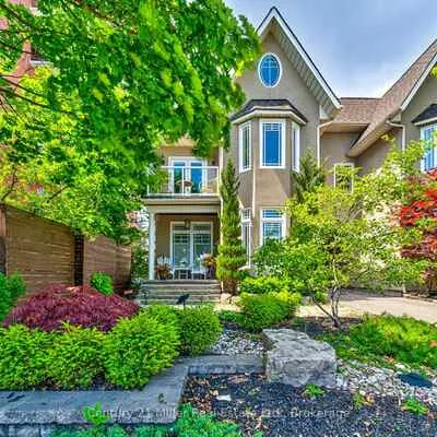 2377, Ontario, 1001 - BR Bronte, Oakville