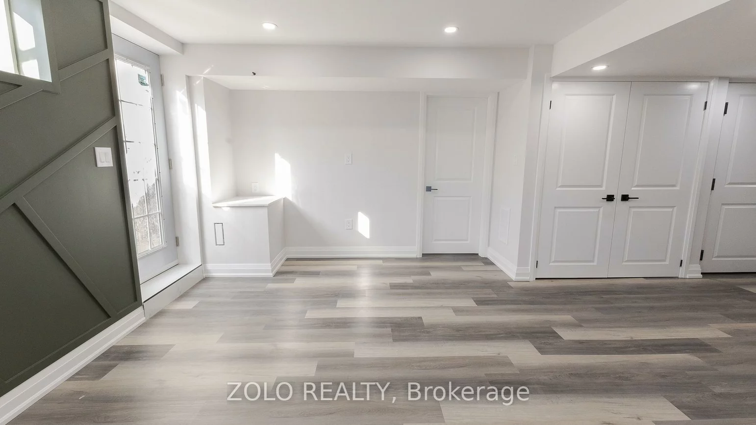 3210, William Cutmore, 1010 - JM Joshua Meadows, Oakville