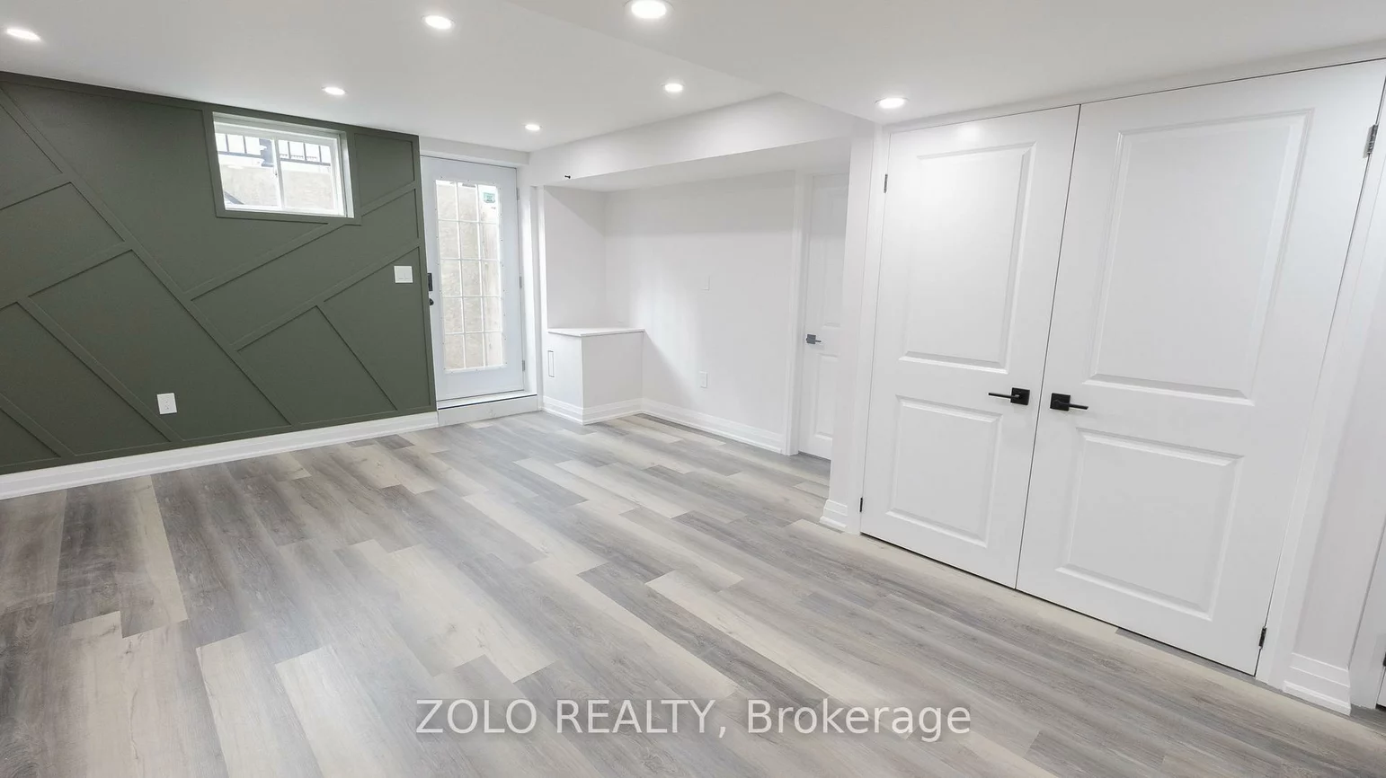 3210, William Cutmore, 1010 - JM Joshua Meadows, Oakville