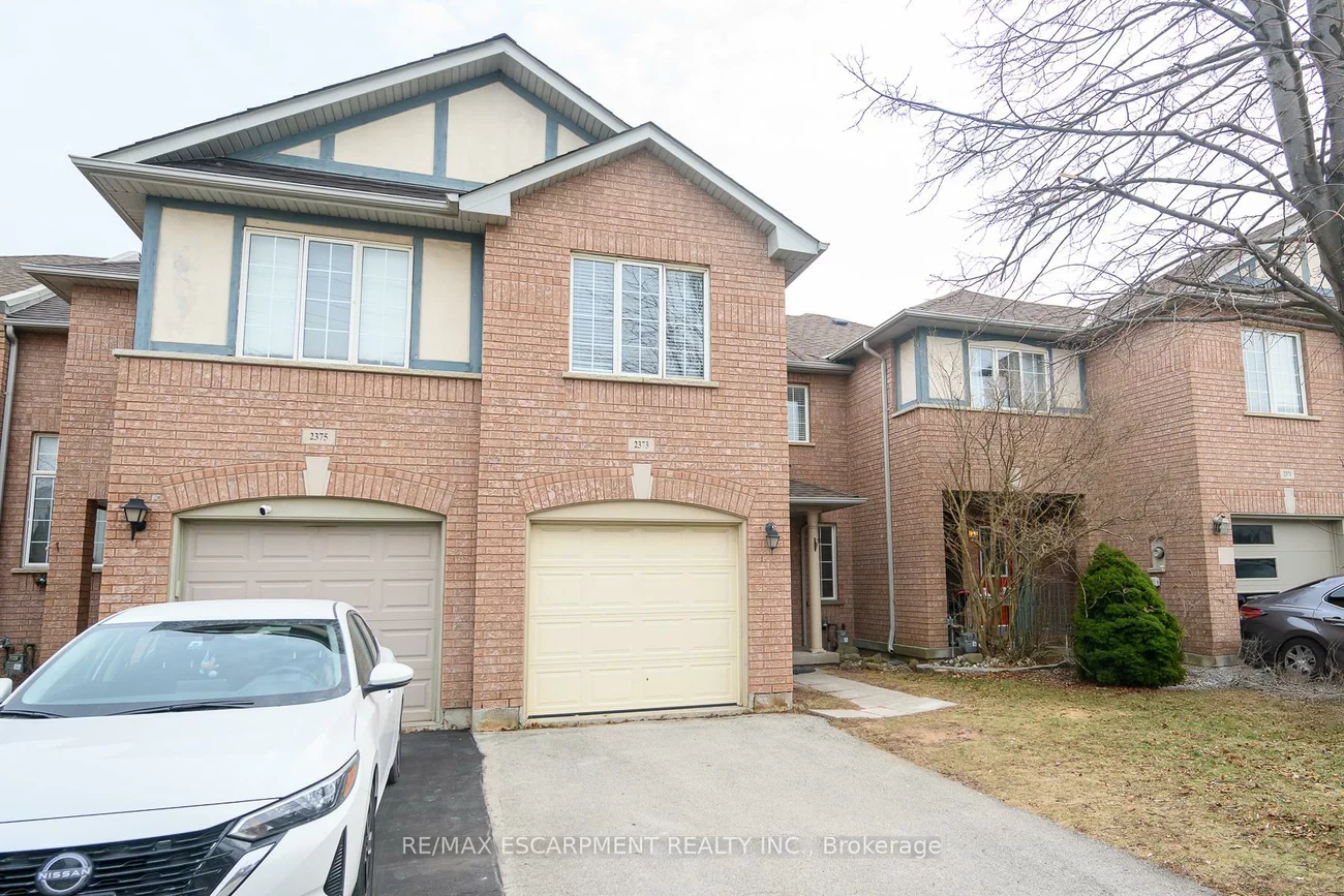 2373, Newcastle, 1022 - WT West Oak Trails, Oakville
