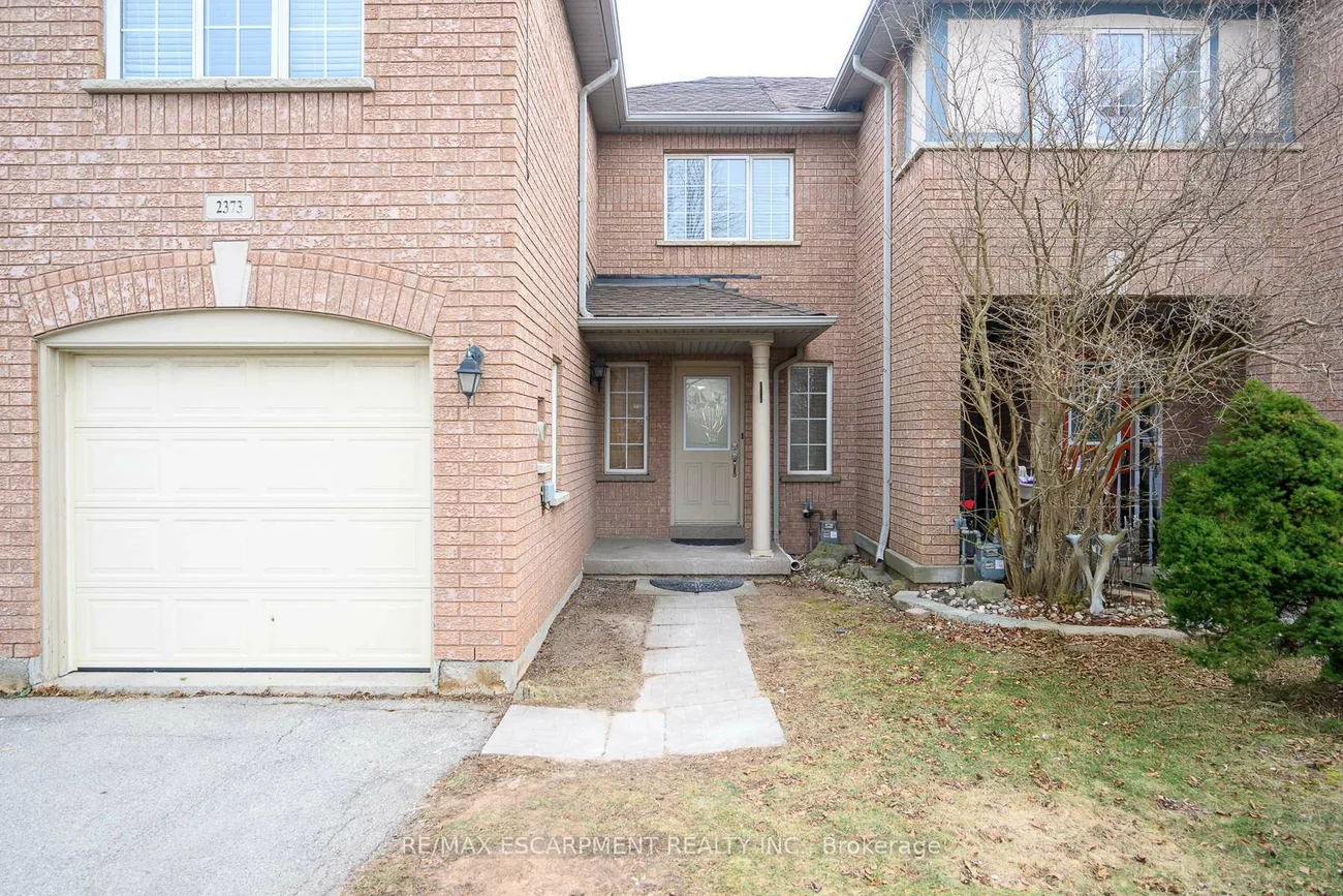 2373, Newcastle, 1022 - WT West Oak Trails, Oakville