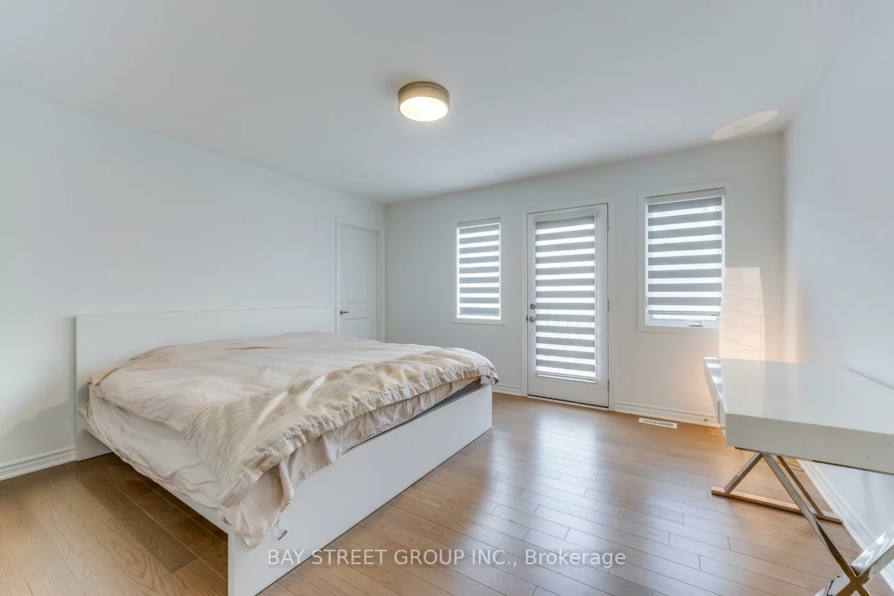 3040, Merrick, 1010 - JM Joshua Meadows, Oakville