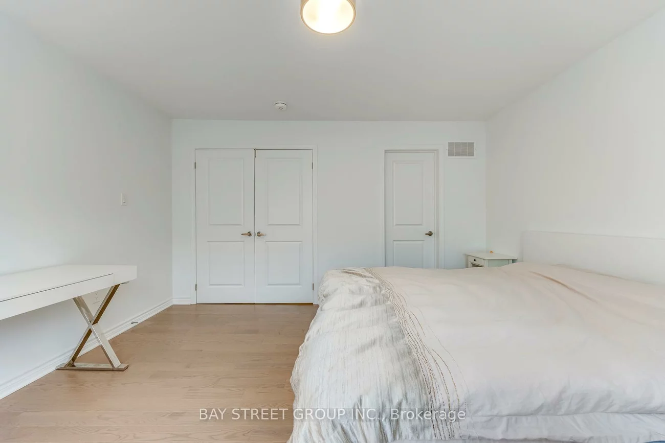 3040, Merrick, 1010 - JM Joshua Meadows, Oakville