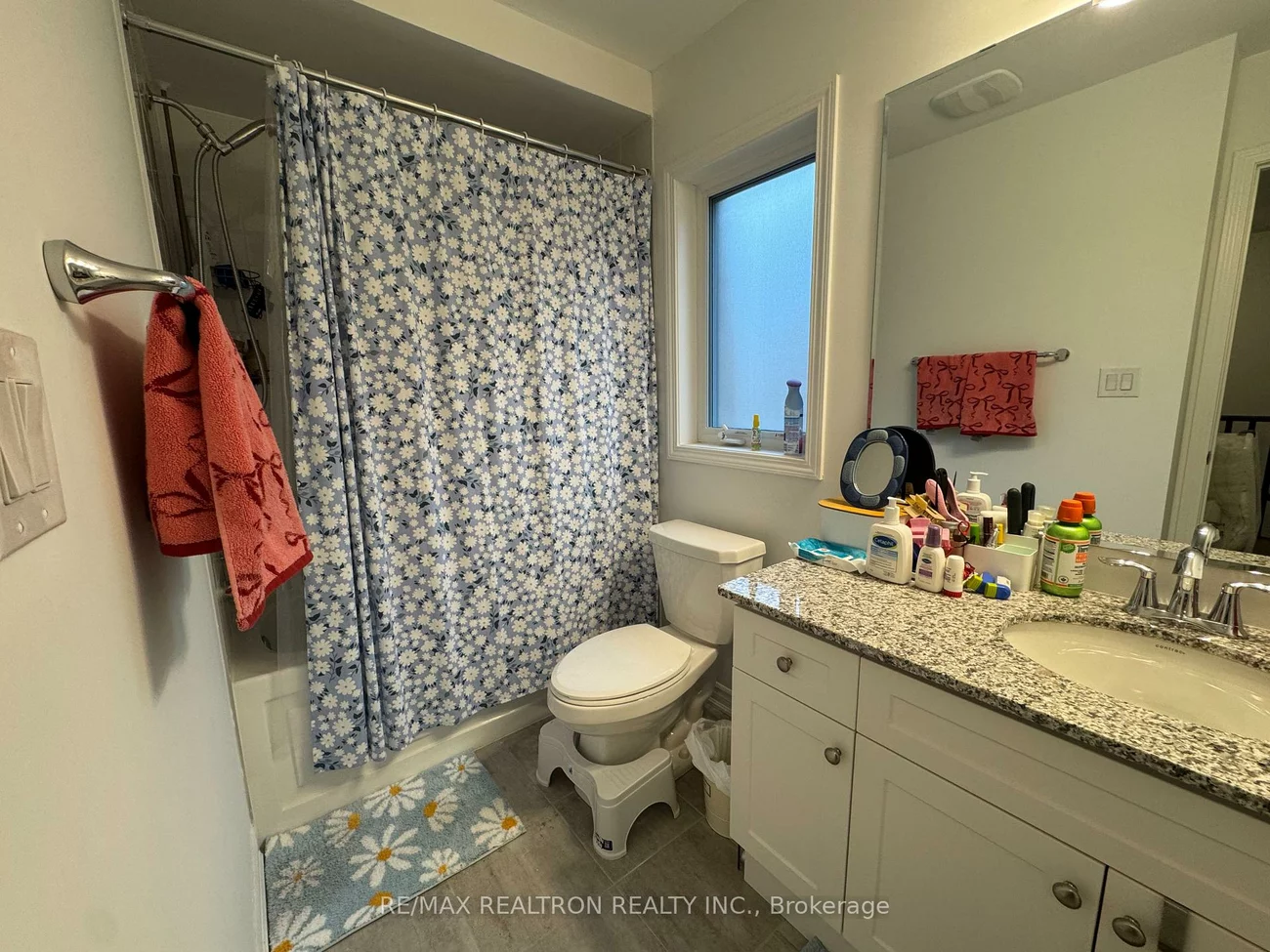 1350, Ripplewood, 1012 - NW Northwest, Oakville