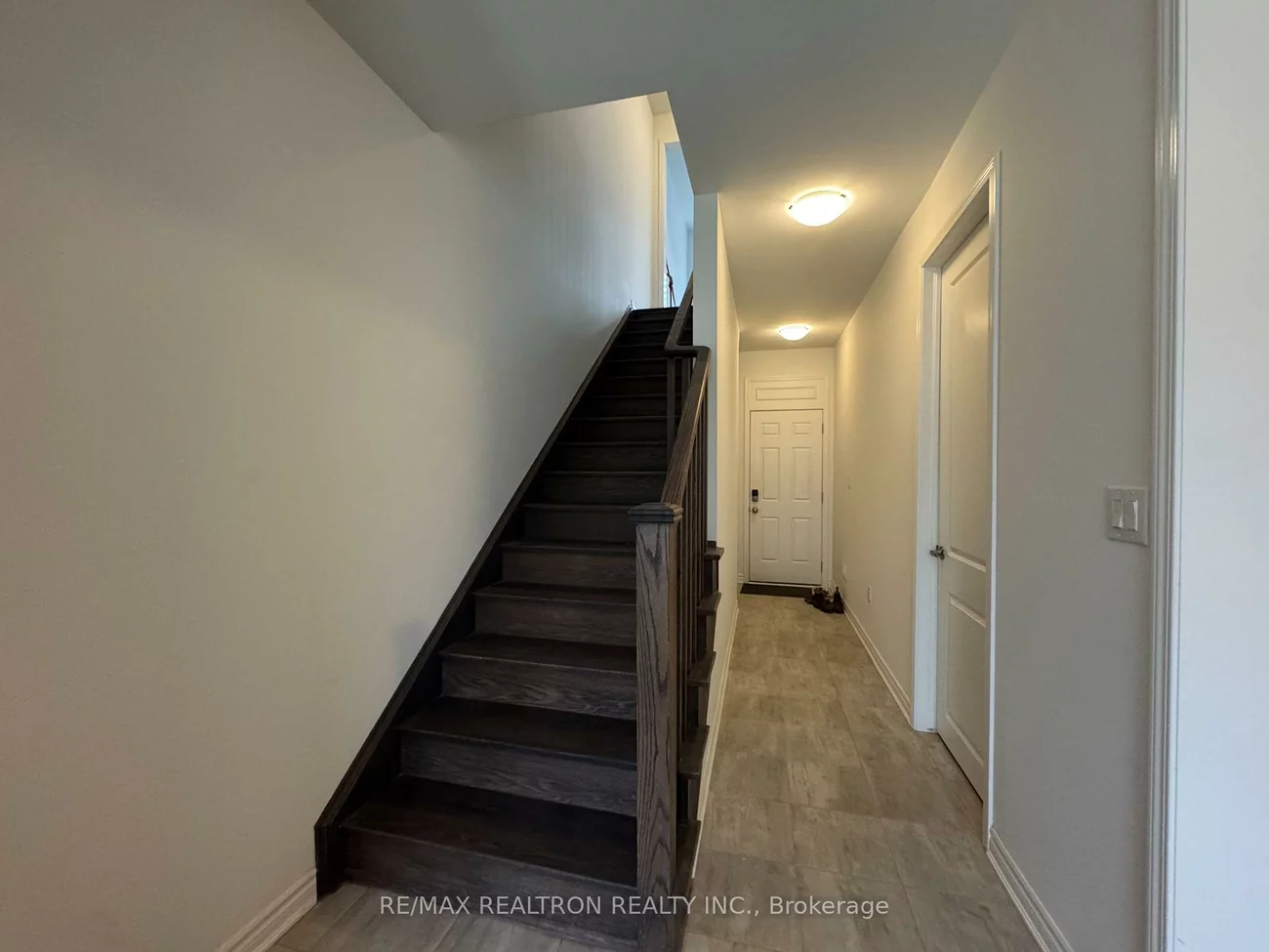 1350, Ripplewood, 1012 - NW Northwest, Oakville