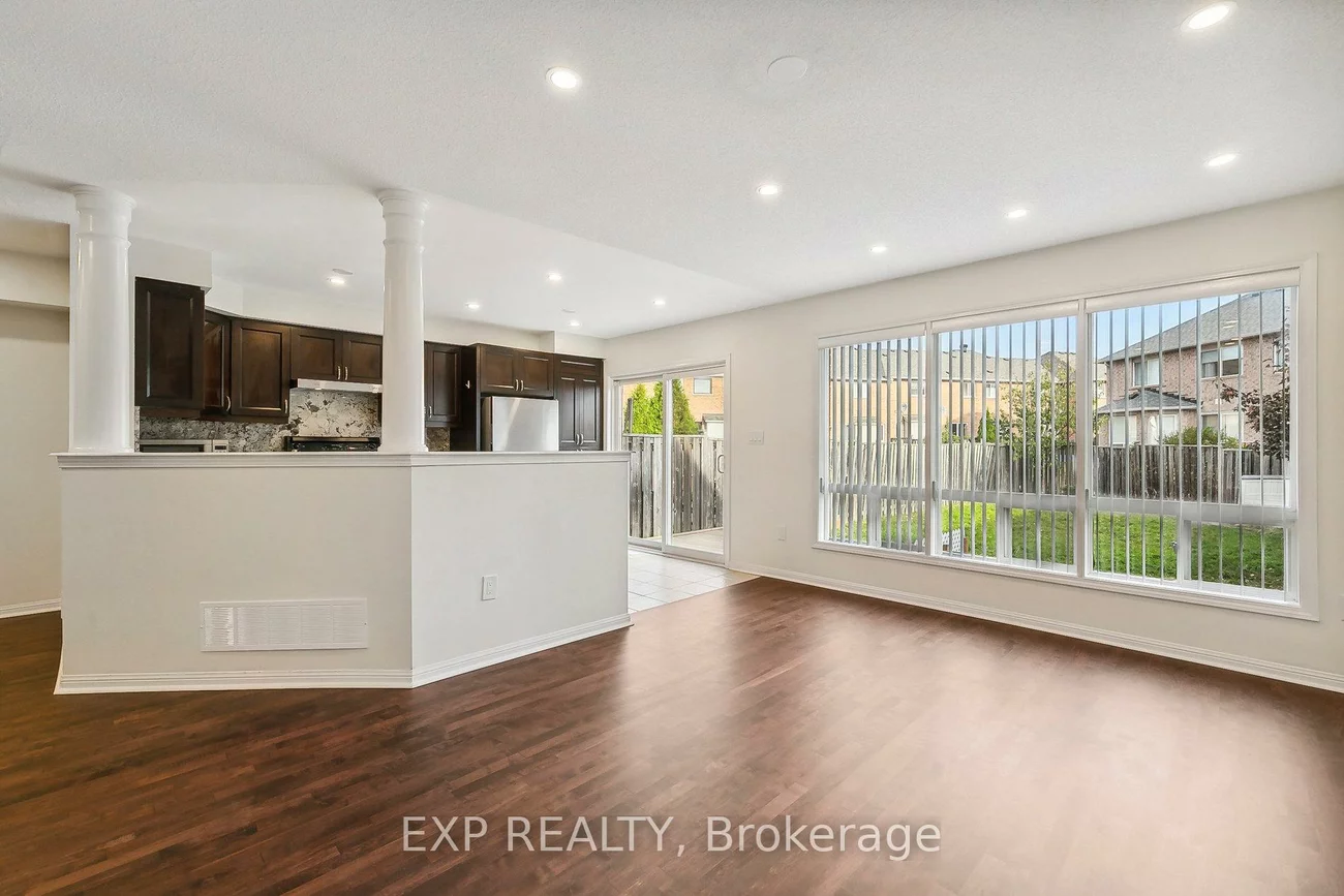 2406, Baintree, 1019 - WM Westmount, Oakville