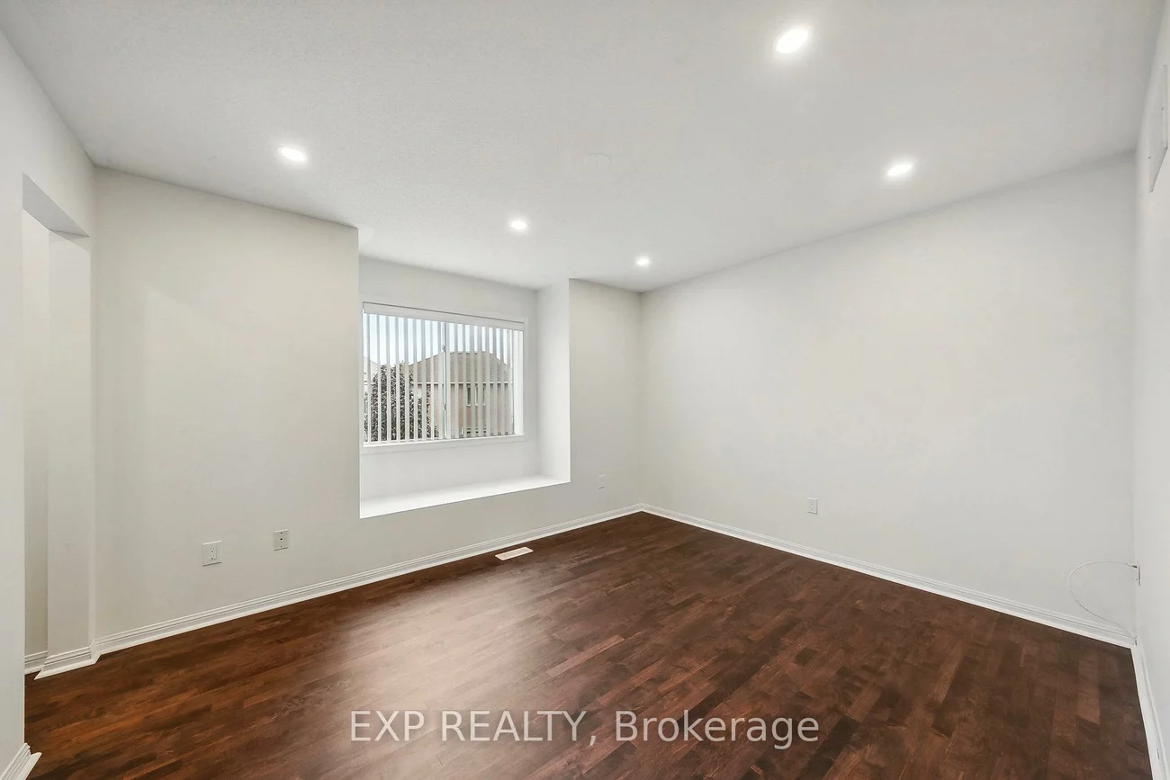 2406, Baintree, 1019 - WM Westmount, Oakville