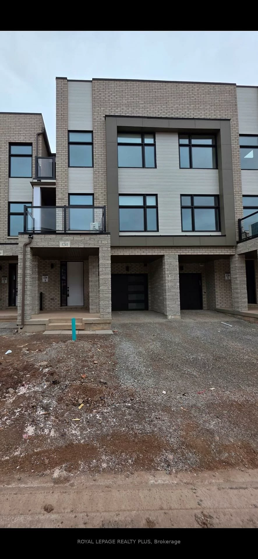 1241, Anthonia, 1010 - JM Joshua Meadows, Oakville