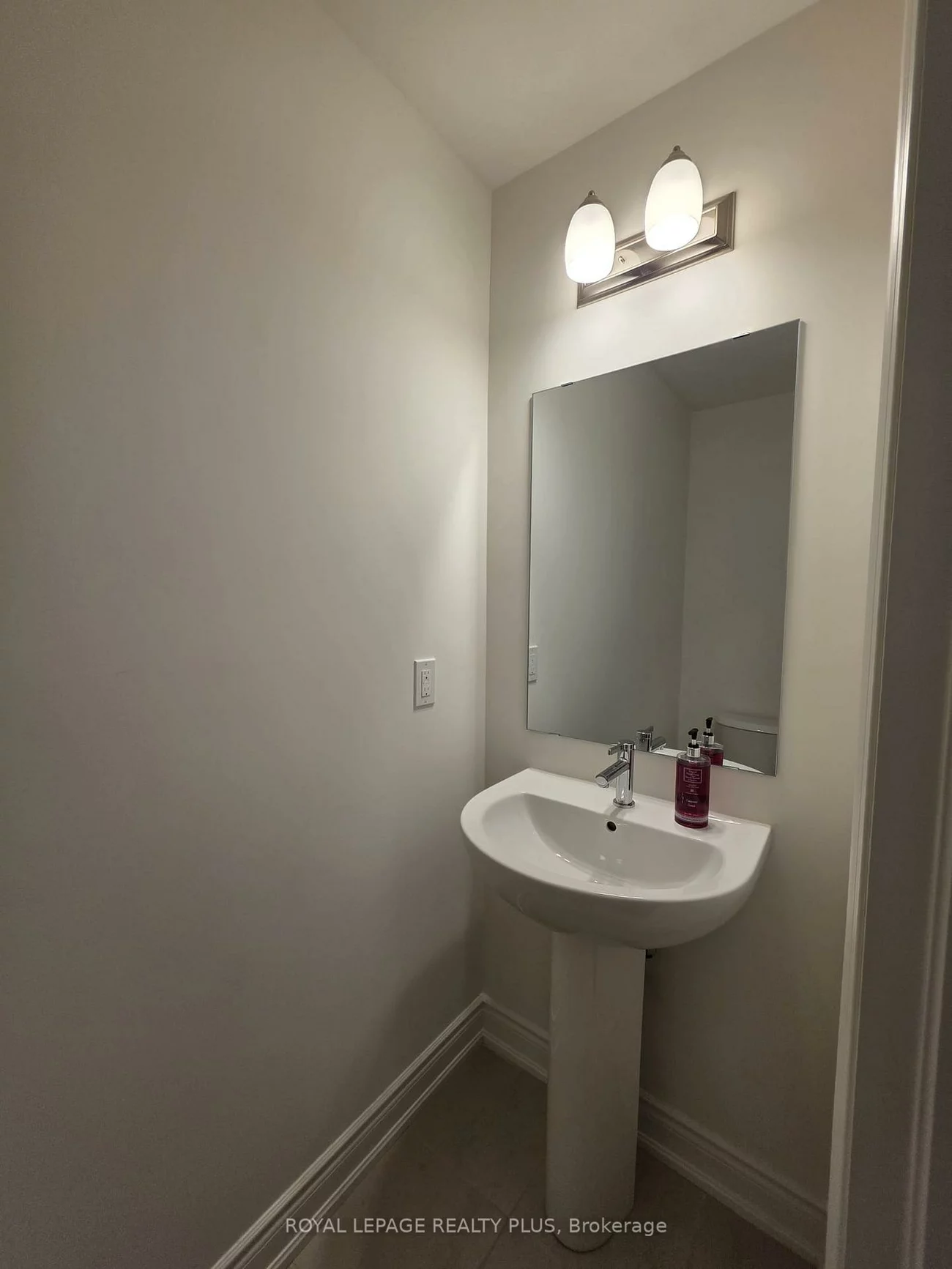 1241, Anthonia, 1010 - JM Joshua Meadows, Oakville