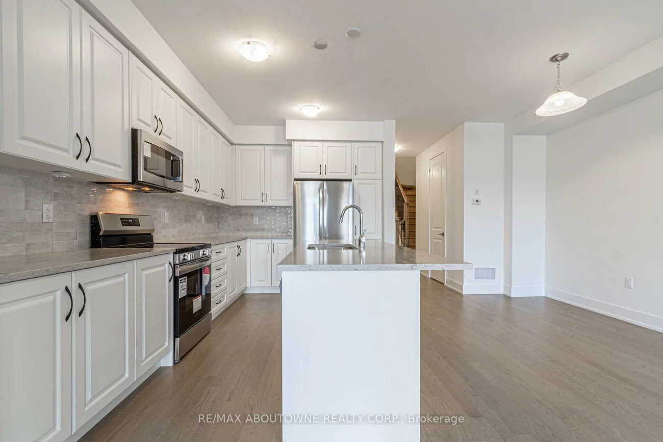 1212, Dartmouth, 1010 - JM Joshua Meadows, Oakville