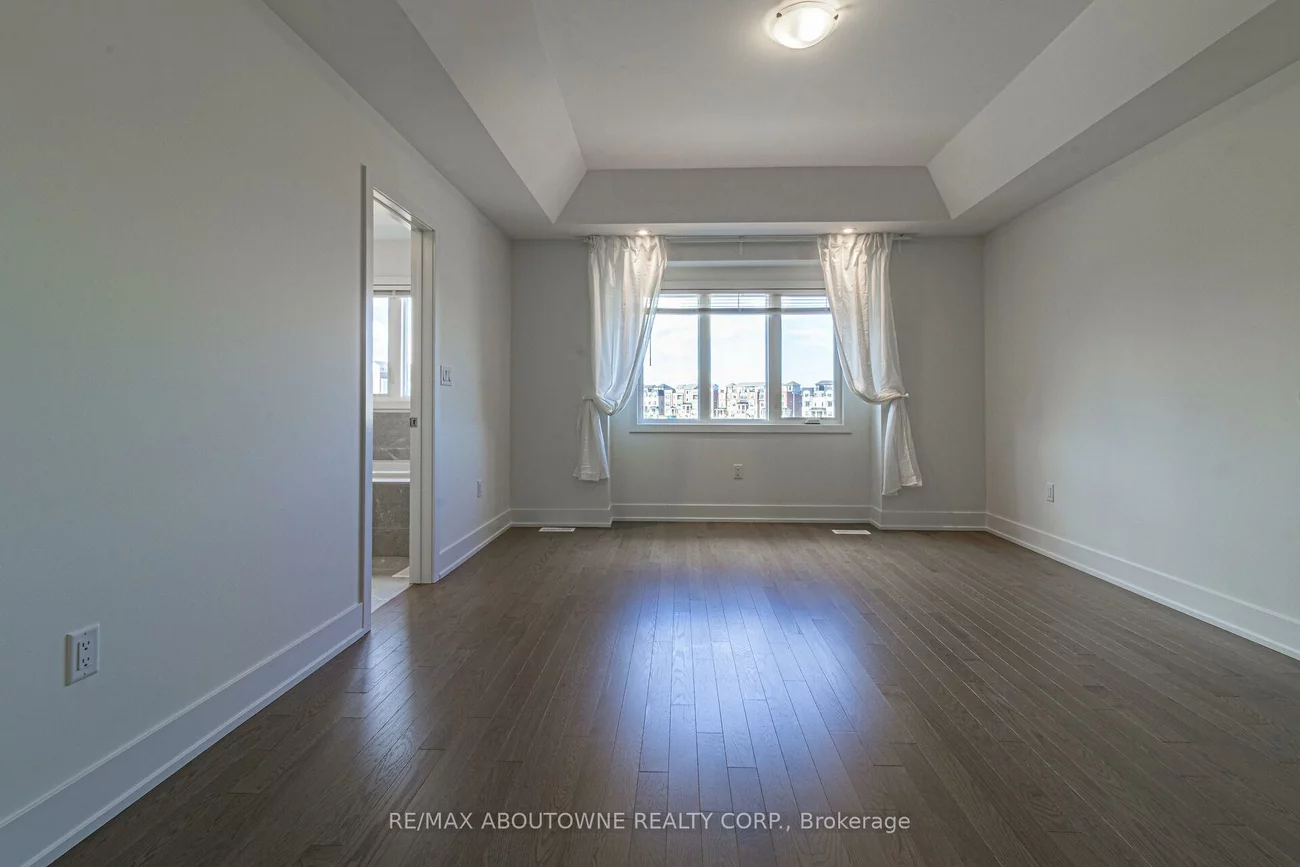 1212, Dartmouth, 1010 - JM Joshua Meadows, Oakville