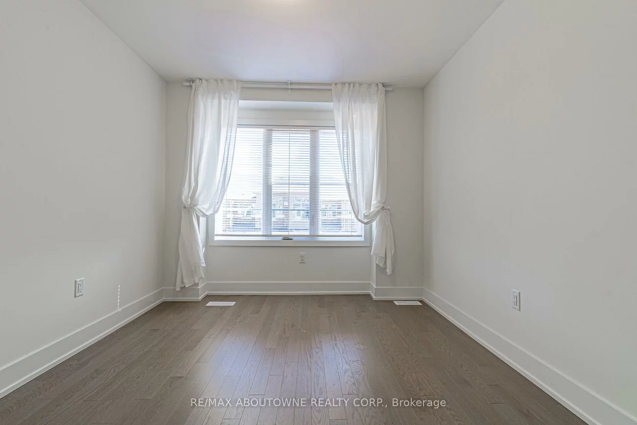 1212, Dartmouth, 1010 - JM Joshua Meadows, Oakville