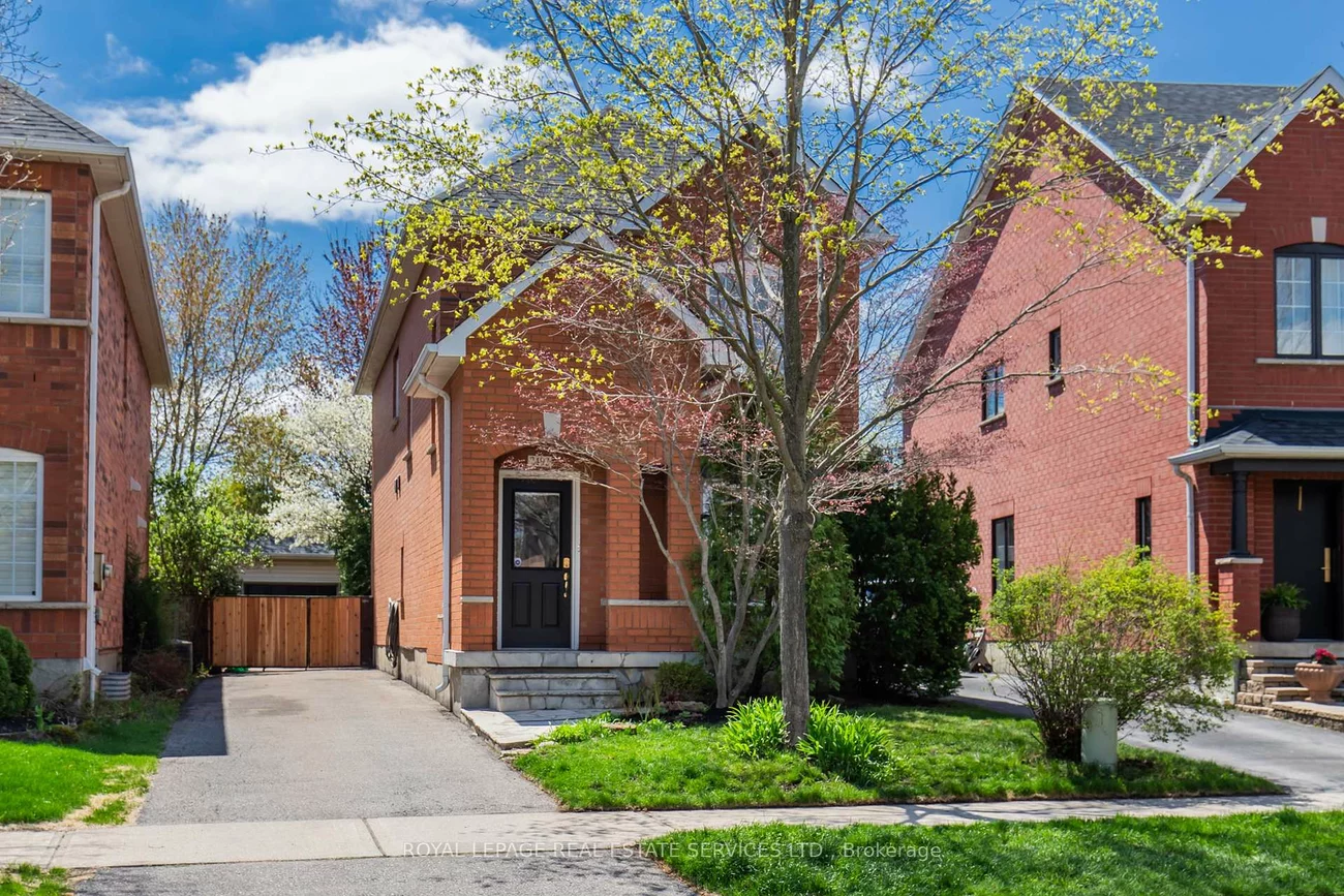 2492, Capilano, 1015 - RO River Oaks, Oakville