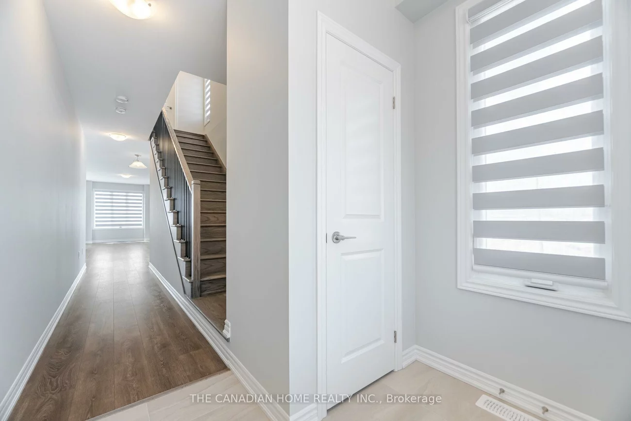 3072, Robert Lamb, 1010 - JM Joshua Meadows, Oakville