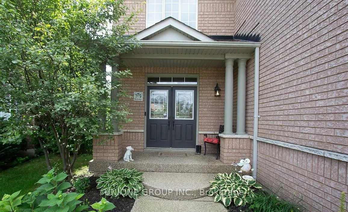 1376, Kingsgrove, 1022 - WT West Oak Trails, Oakville