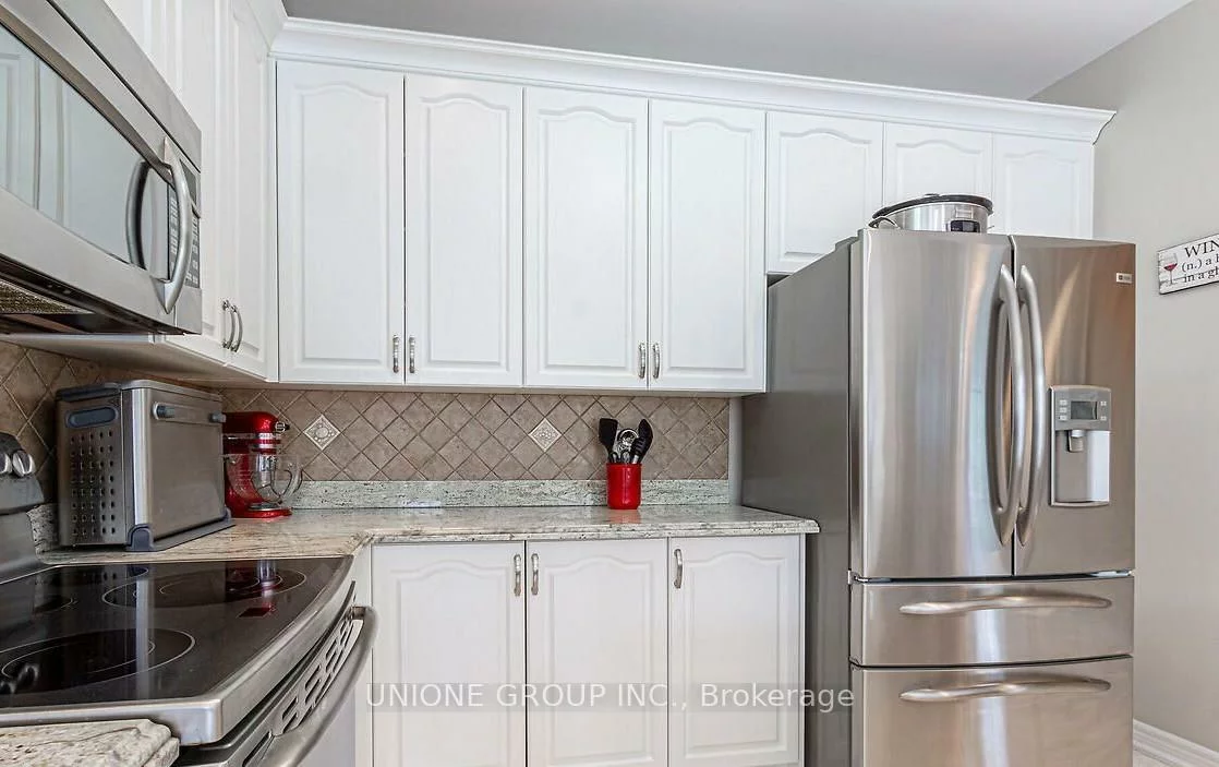 1376, Kingsgrove, 1022 - WT West Oak Trails, Oakville