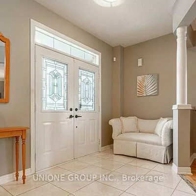 1376, Kingsgrove, 1022 - WT West Oak Trails, Oakville