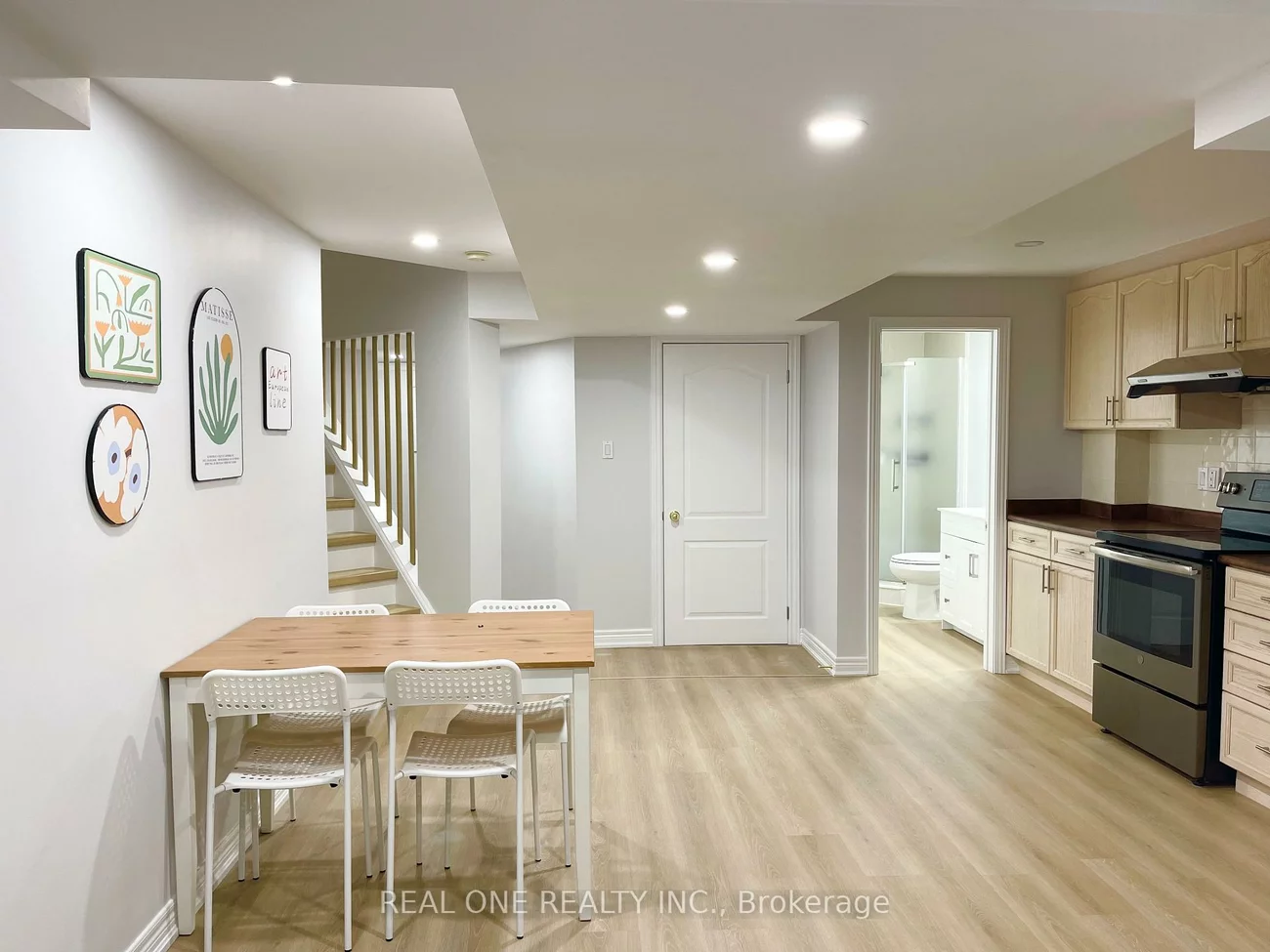 485, English Rose, 1018 - WC Wedgewood Creek, Oakville