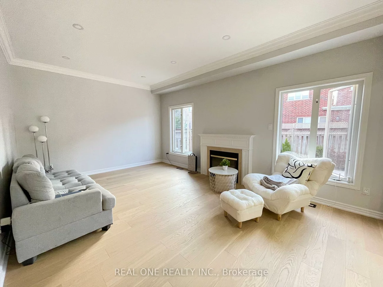 485, English Rose, 1018 - WC Wedgewood Creek, Oakville