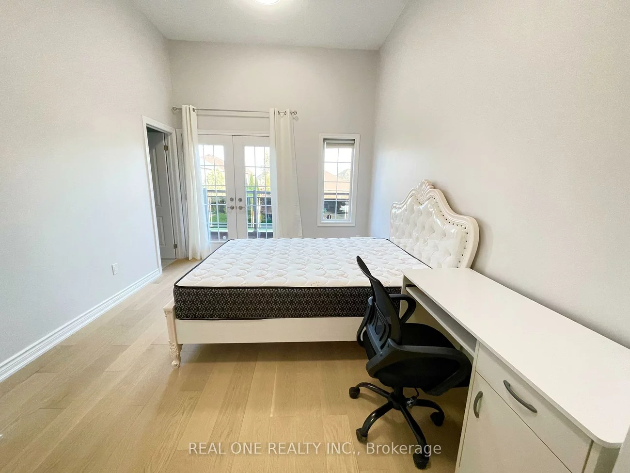 485, English Rose, 1018 - WC Wedgewood Creek, Oakville