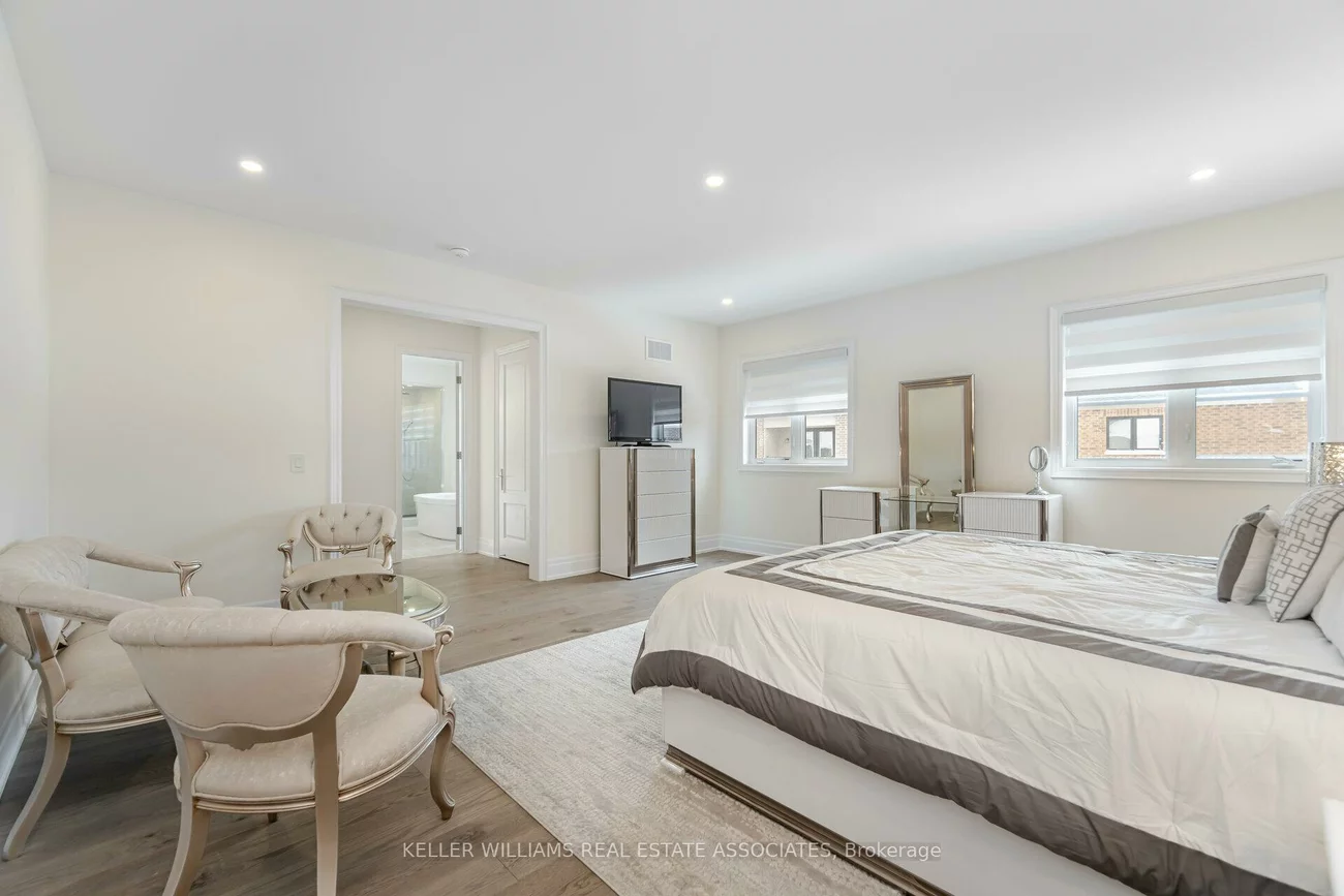 2282, Hyacinth, 1007 - GA Glen Abbey, Oakville