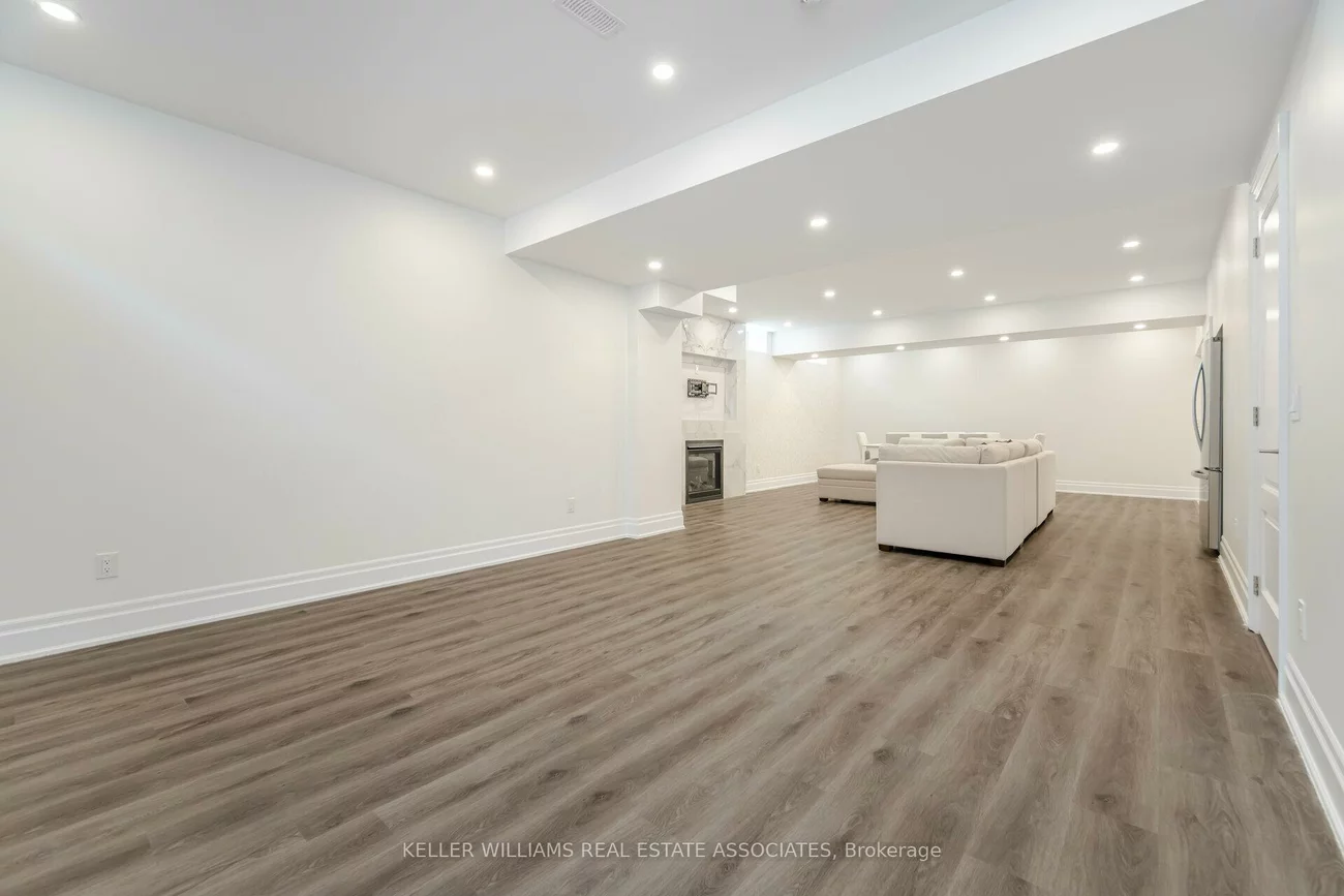 2282, Hyacinth, 1007 - GA Glen Abbey, Oakville