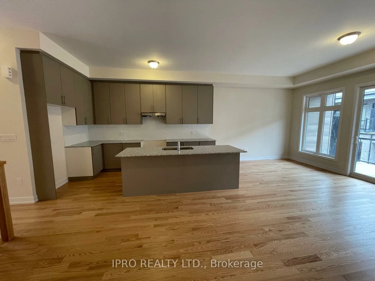 3082, Meadowridge, 1010 - JM Joshua Meadows, Oakville