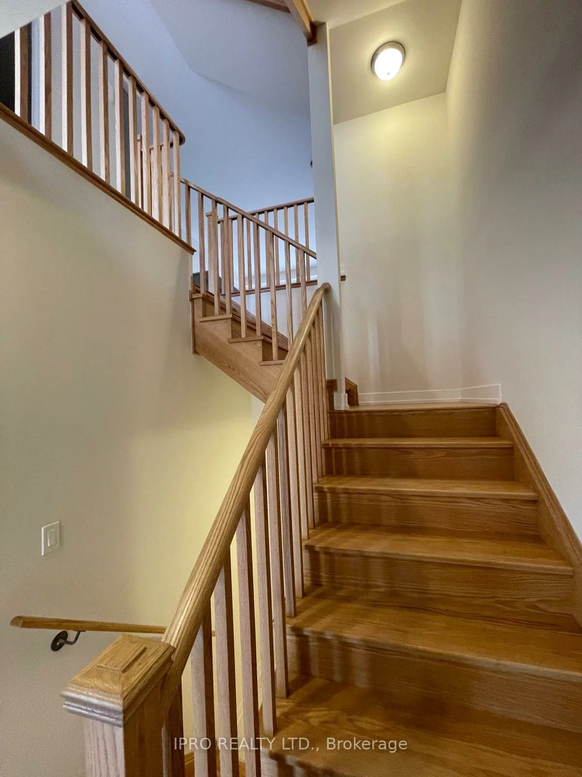 3082, Meadowridge, 1010 - JM Joshua Meadows, Oakville