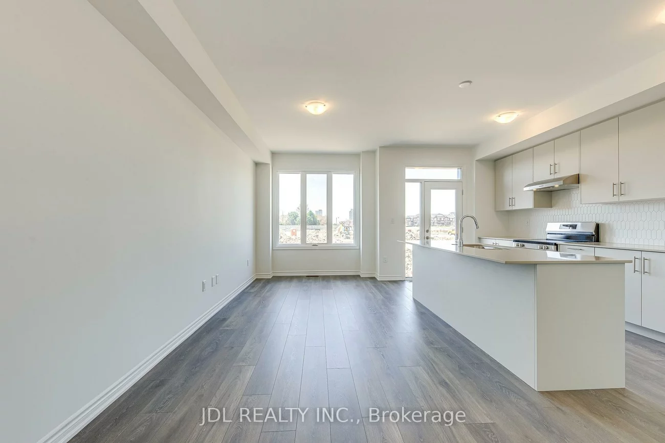 3066, Robert Lamb, 1010 - JM Joshua Meadows, Oakville