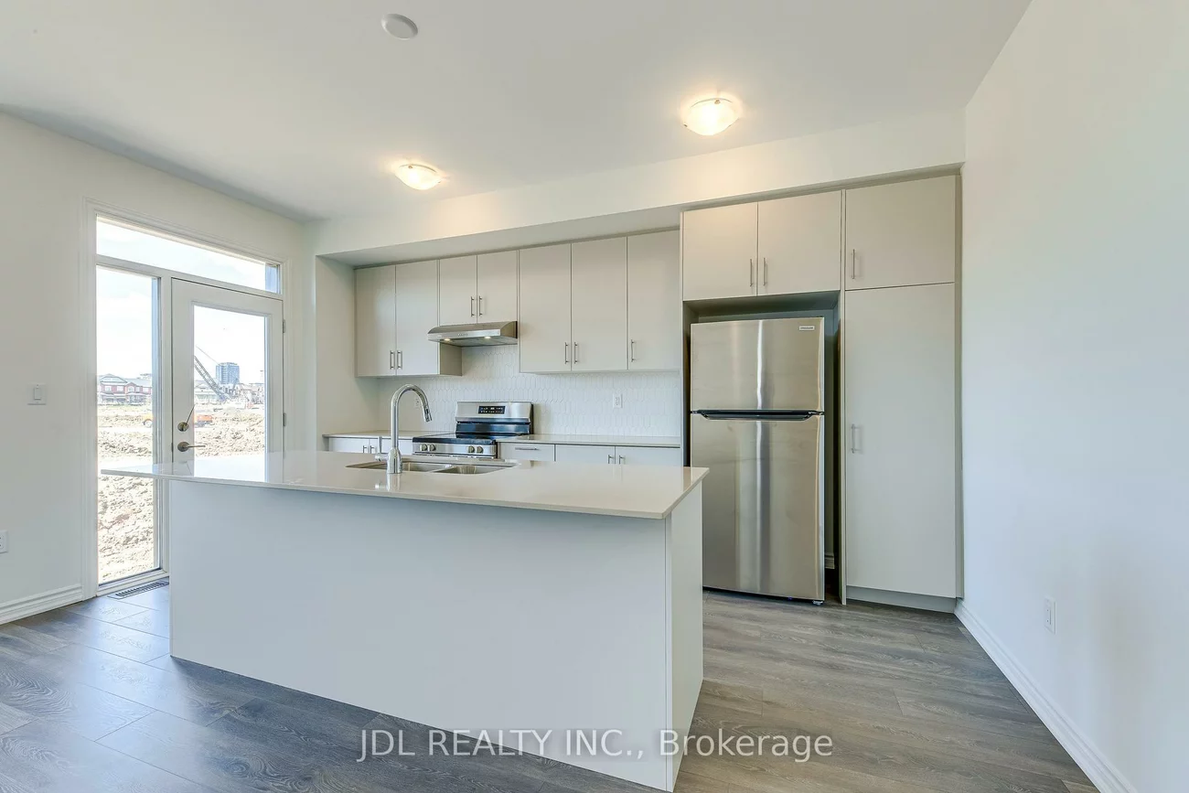 3066, Robert Lamb, 1010 - JM Joshua Meadows, Oakville