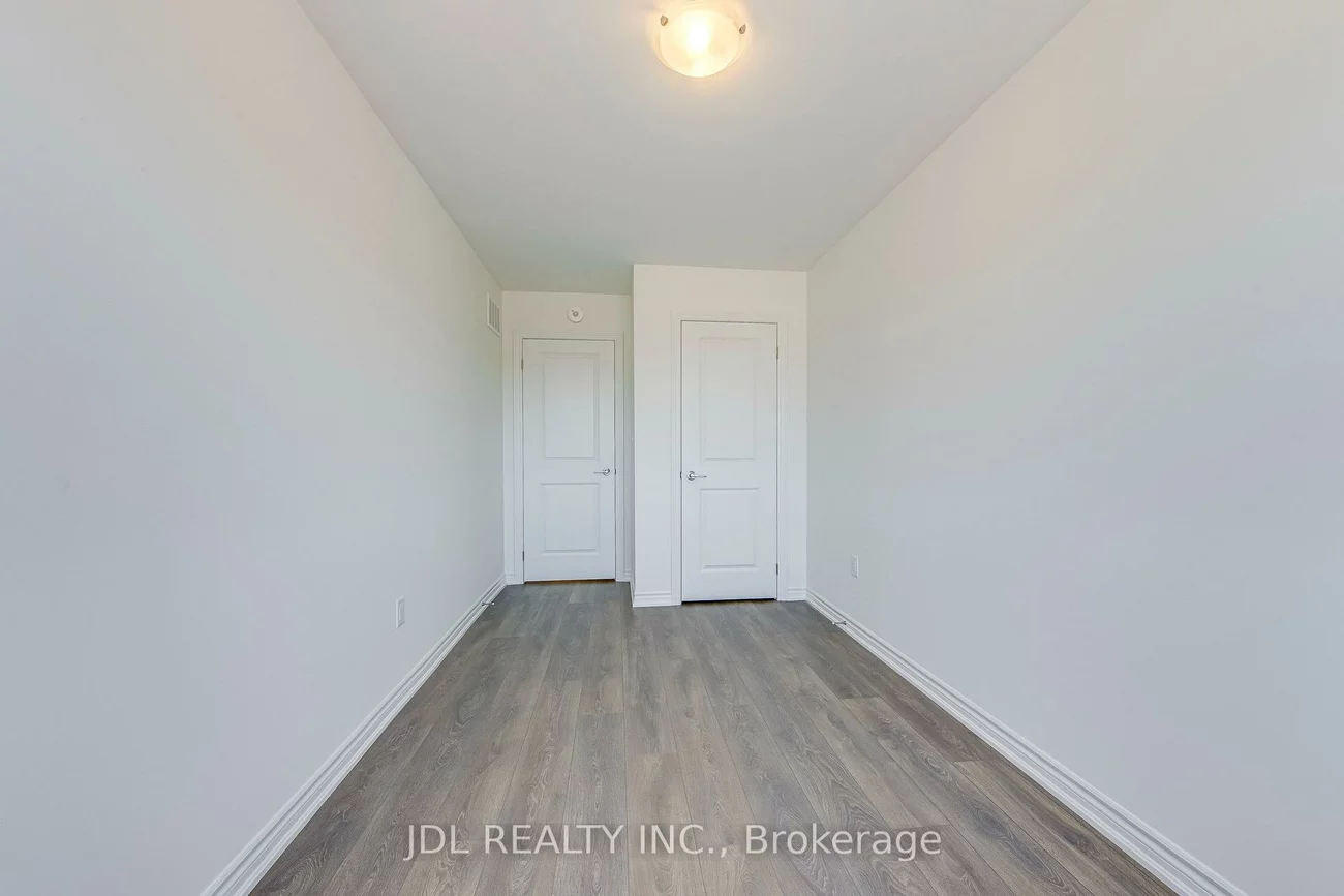 3066, Robert Lamb, 1010 - JM Joshua Meadows, Oakville