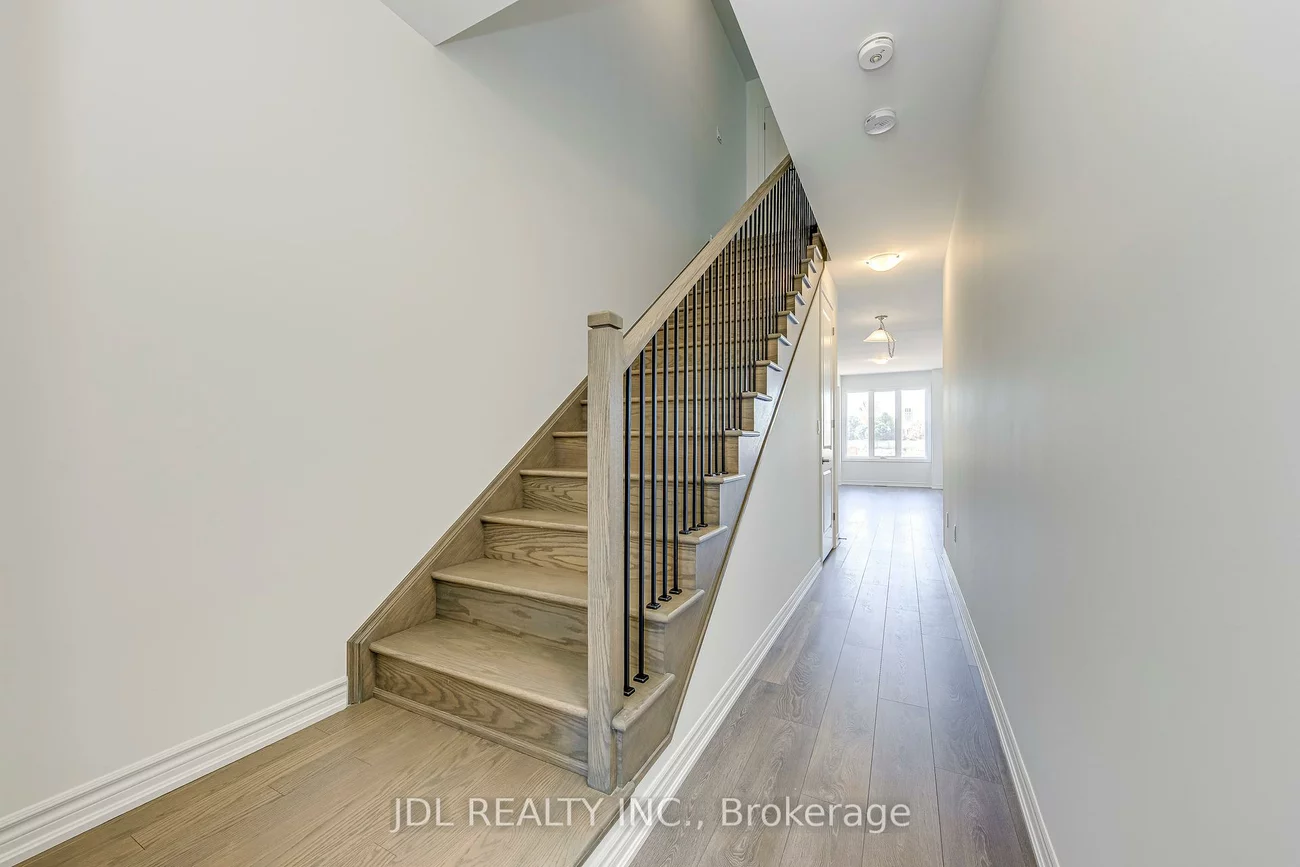 3066, Robert Lamb, 1010 - JM Joshua Meadows, Oakville