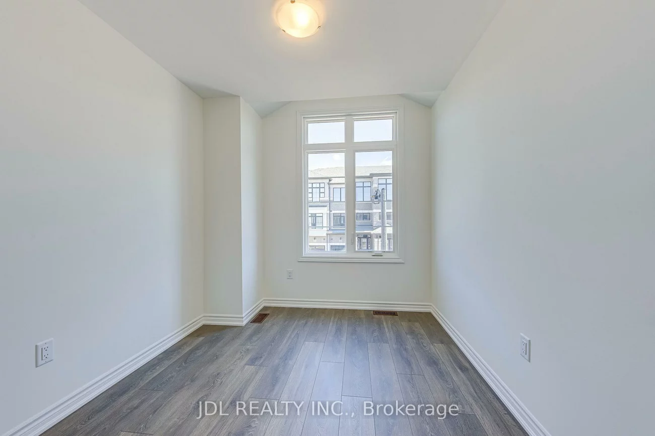 3066, Robert Lamb, 1010 - JM Joshua Meadows, Oakville