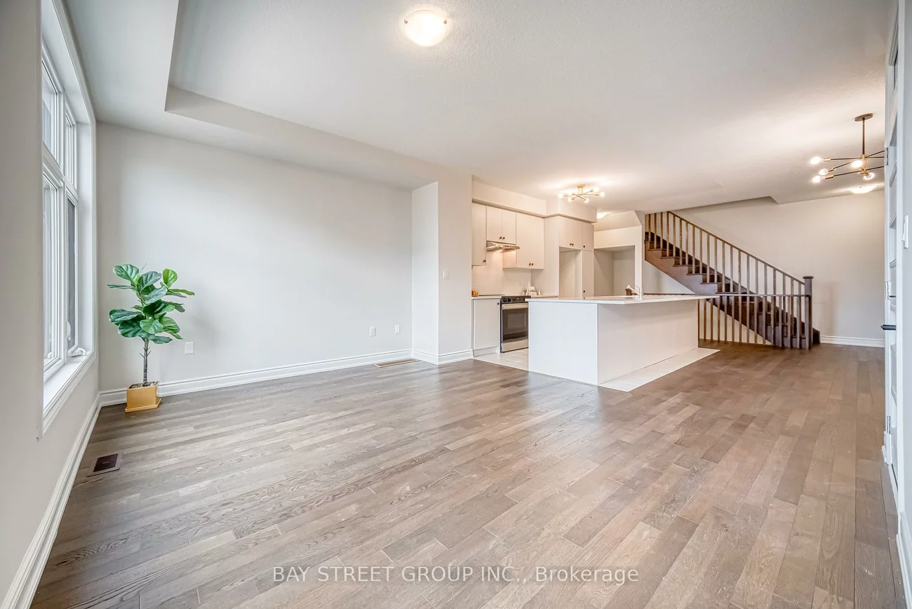 1411, Courtleigh, 1010 - JM Joshua Meadows, Oakville