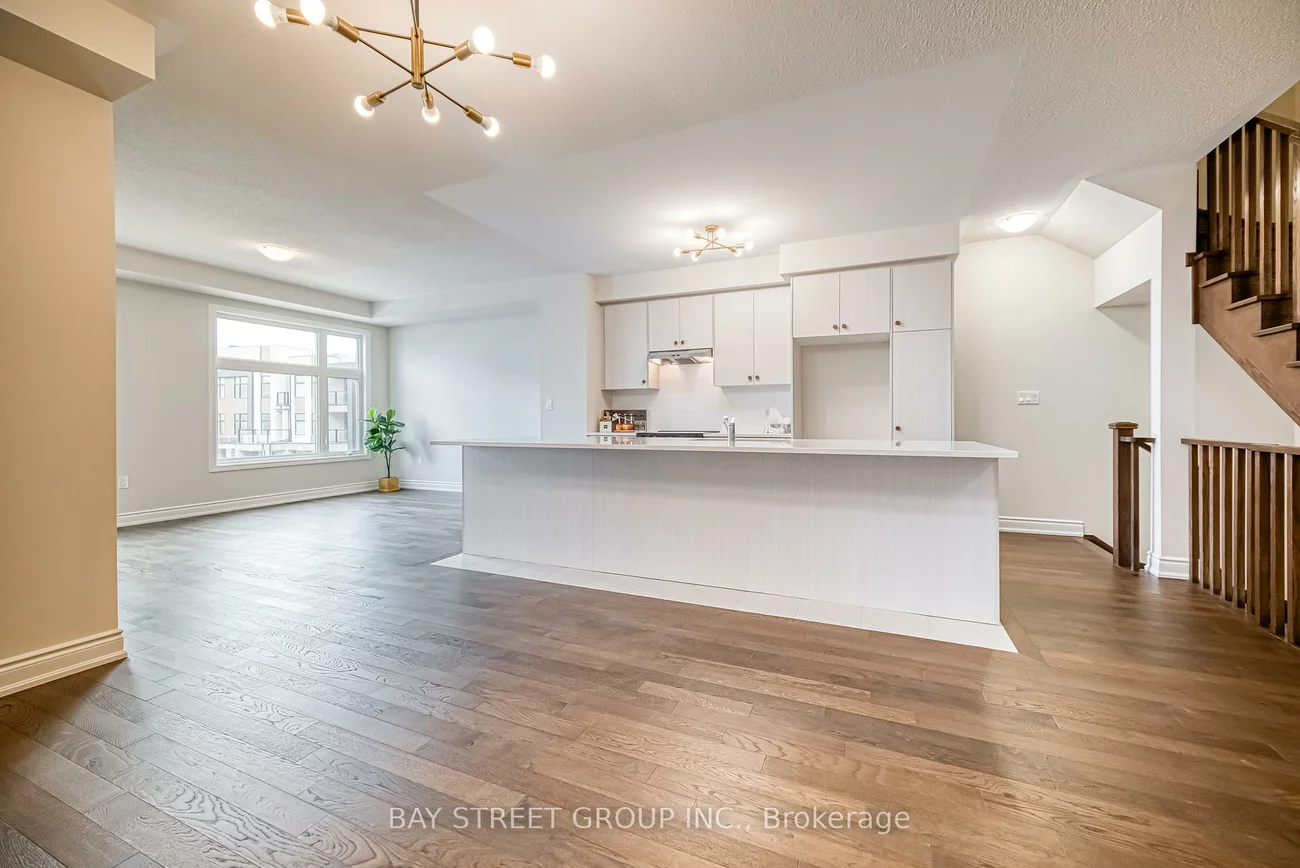 1411, Courtleigh, 1010 - JM Joshua Meadows, Oakville