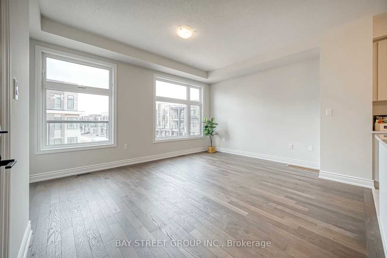 1411, Courtleigh, 1010 - JM Joshua Meadows, Oakville