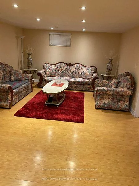 555, Weir, 1020 - WO West, Oakville