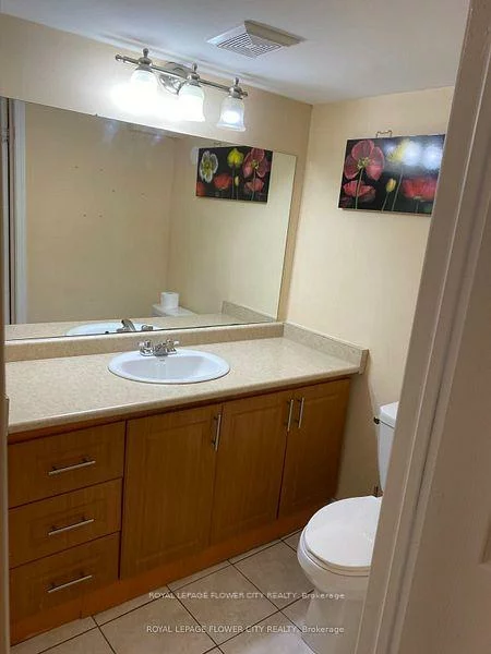 555, Weir, 1020 - WO West, Oakville