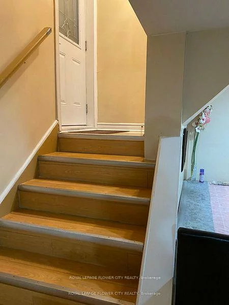 555, Weir, 1020 - WO West, Oakville