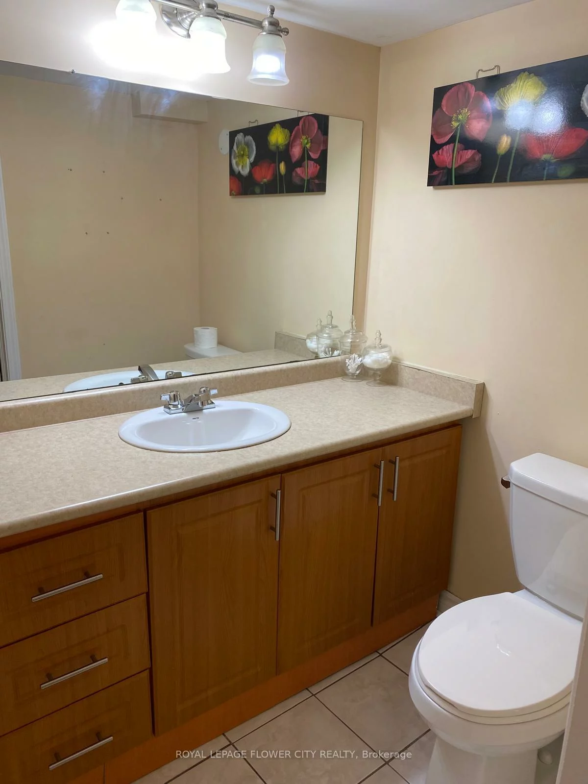 555, Weir, 1020 - WO West, Oakville