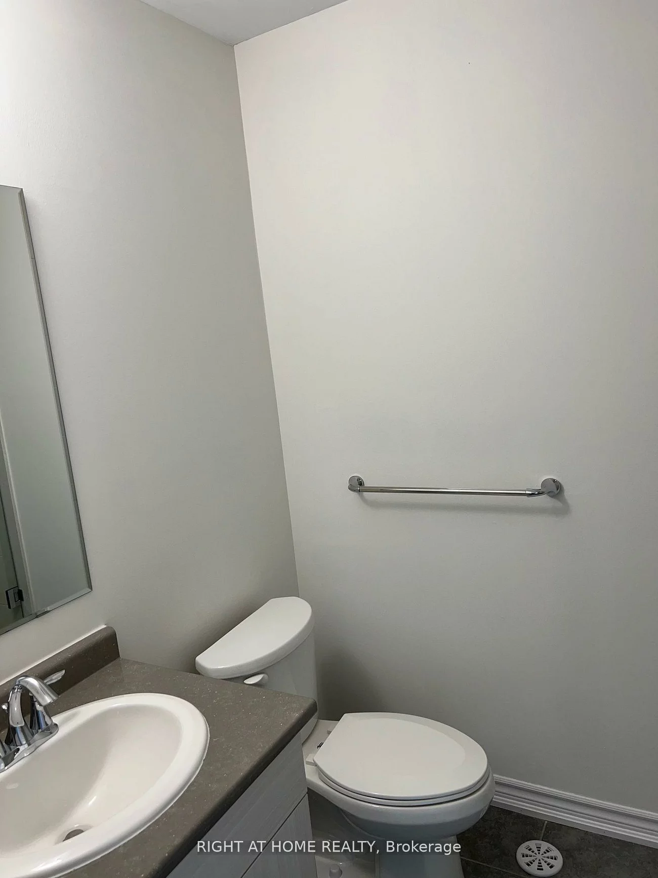 3060, Mistletoe, 1008 - GO Glenorchy, Oakville