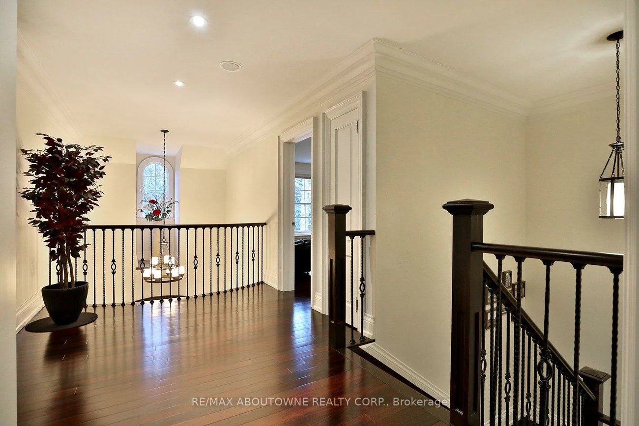 362, Cairncroft, 1011 - MO Morrison, Oakville