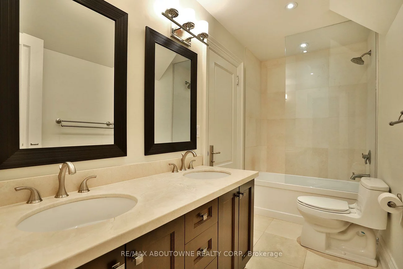 362, Cairncroft, 1011 - MO Morrison, Oakville
