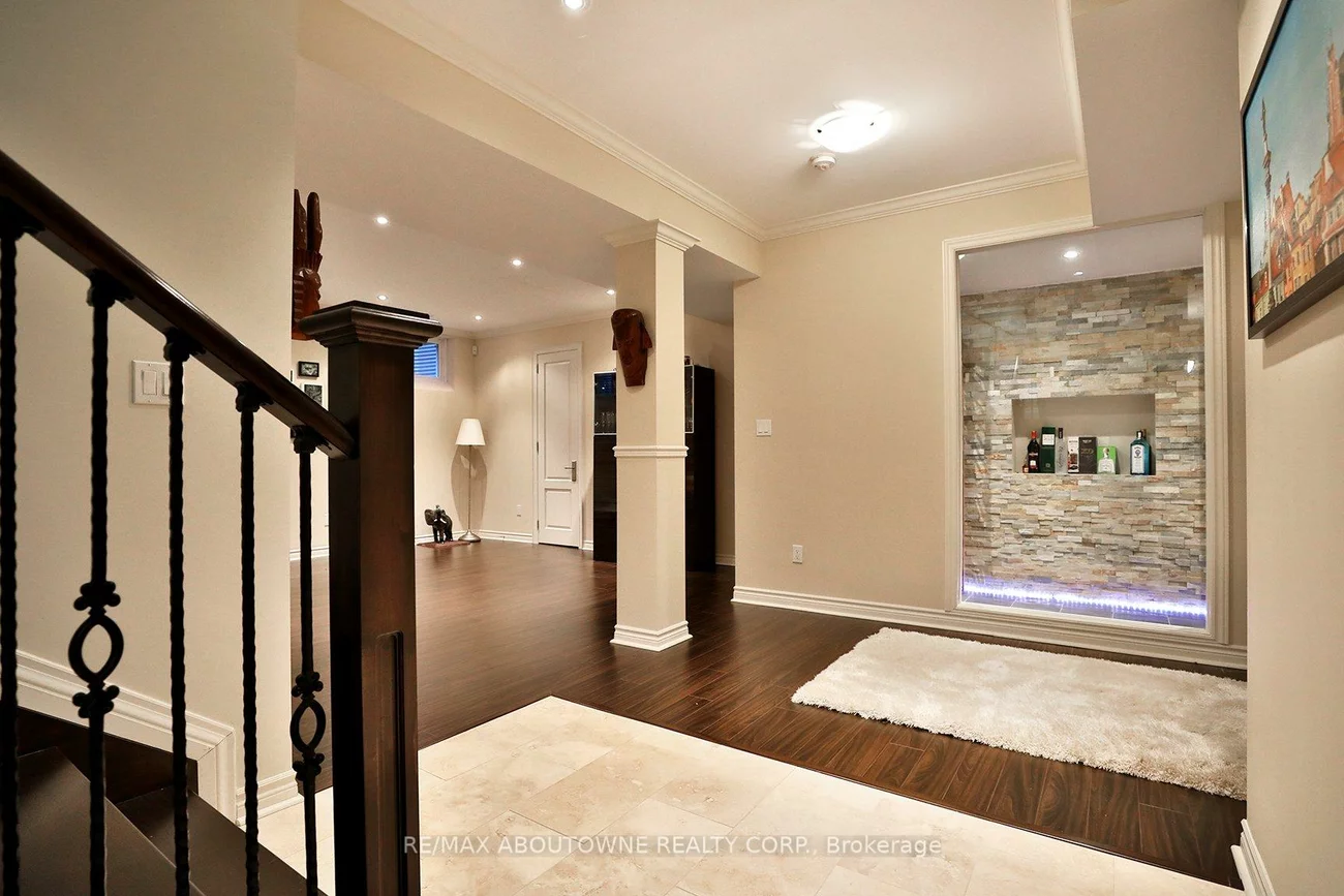 362, Cairncroft, 1011 - MO Morrison, Oakville