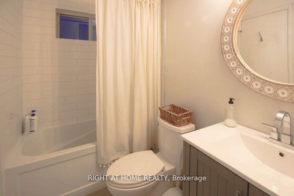 134, Glenashton, 1015 - RO River Oaks, Oakville