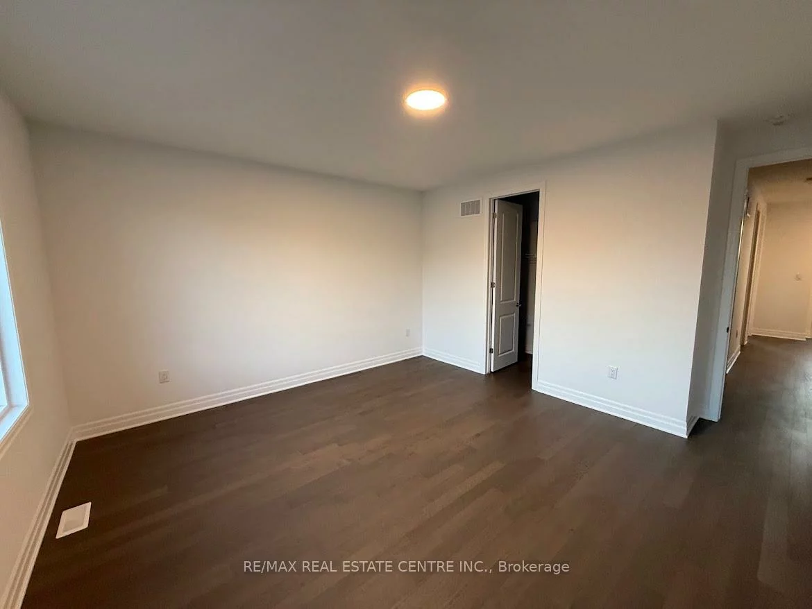 1194, Pelican, 1010 - JM Joshua Meadows, Oakville