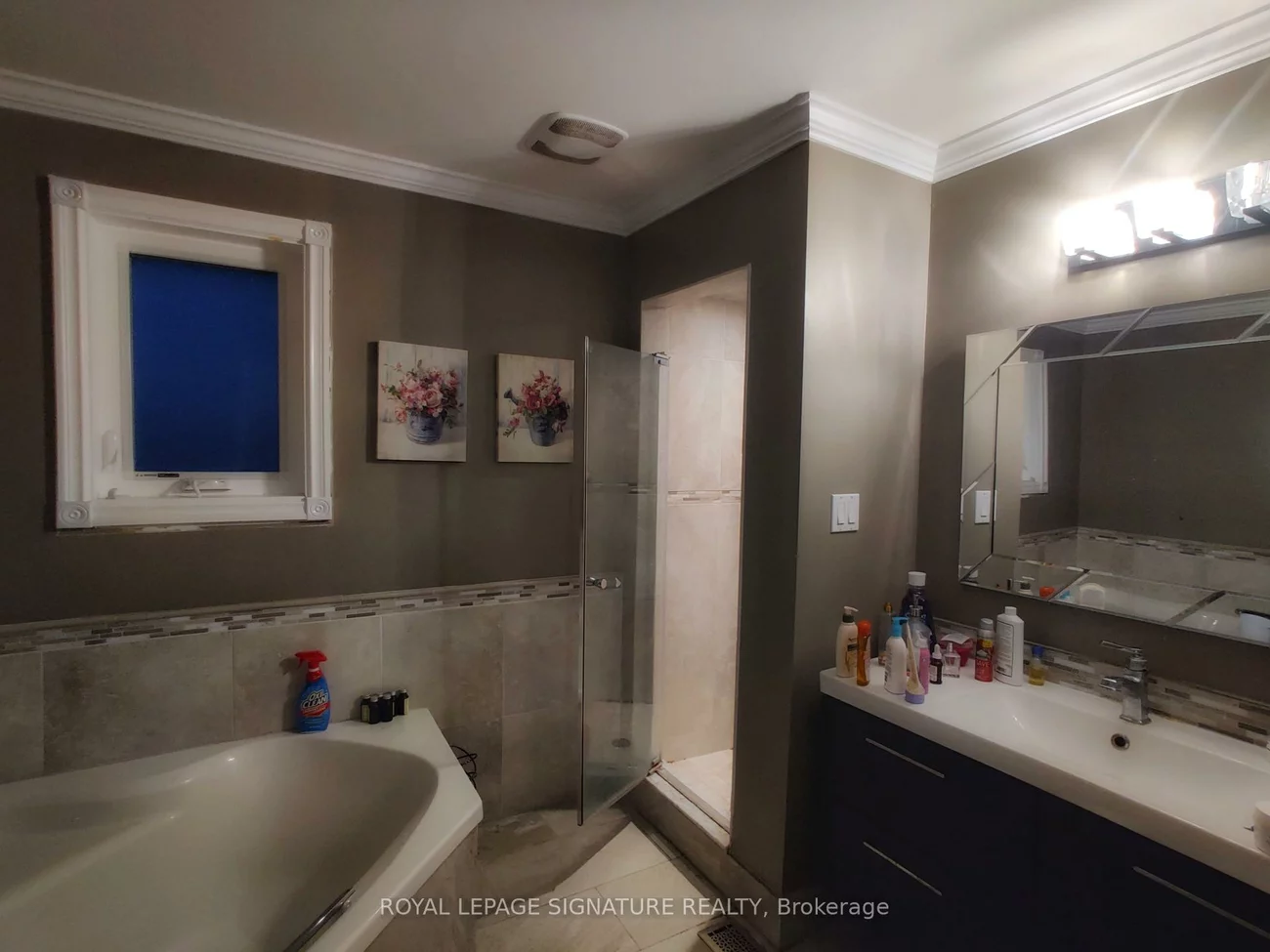 2966, Caradoc, 1004 - CV Clearview, Oakville