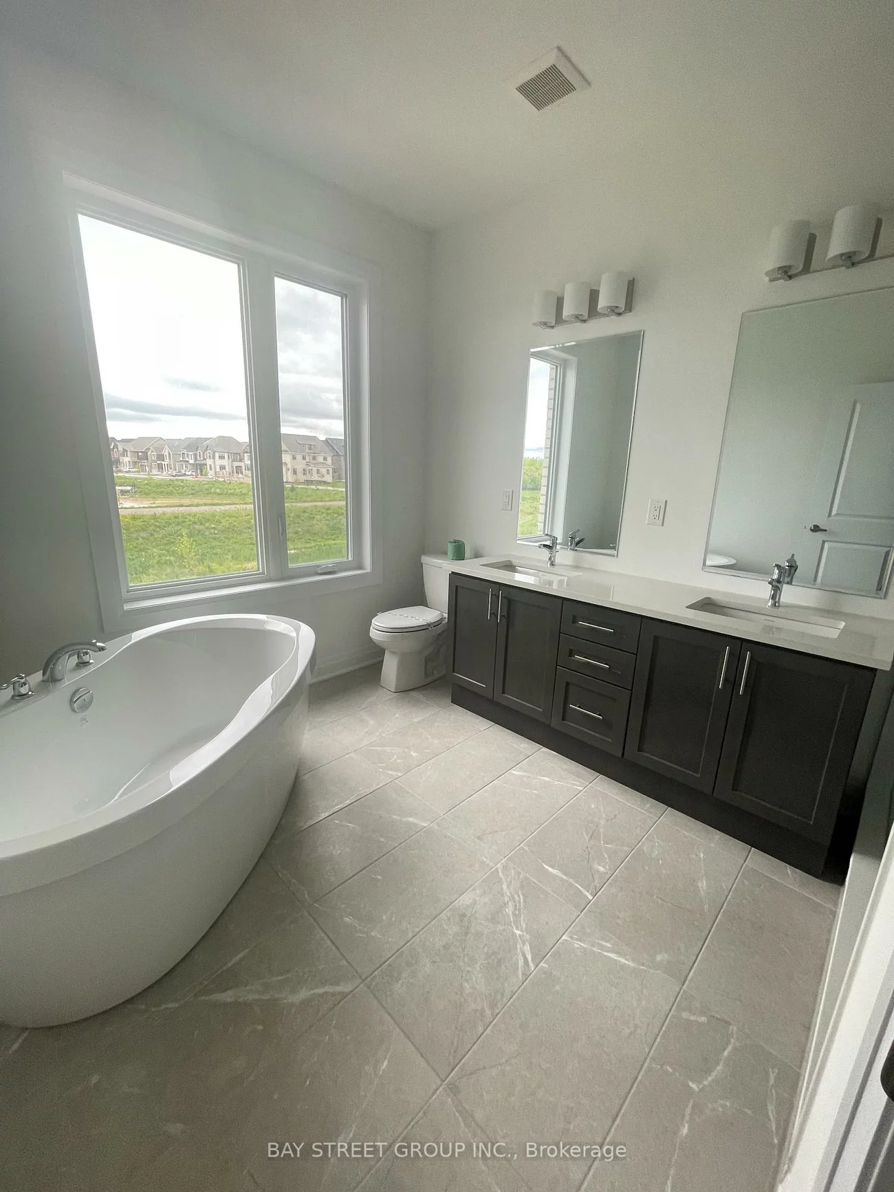 3224, Crystal, 1008 - GO Glenorchy, Oakville