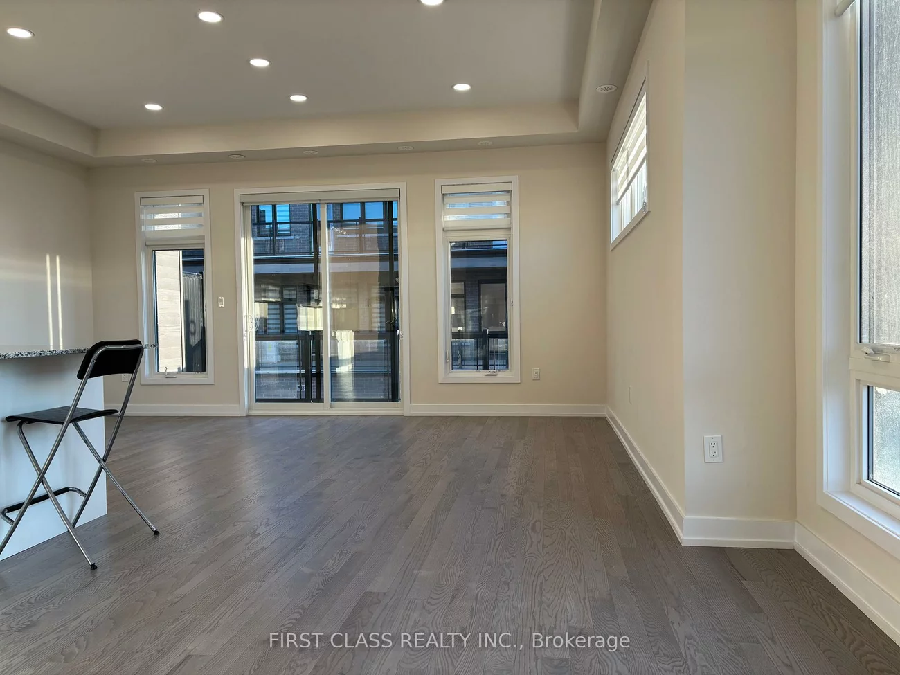 3120, Perkins, 1010 - JM Joshua Meadows, Oakville